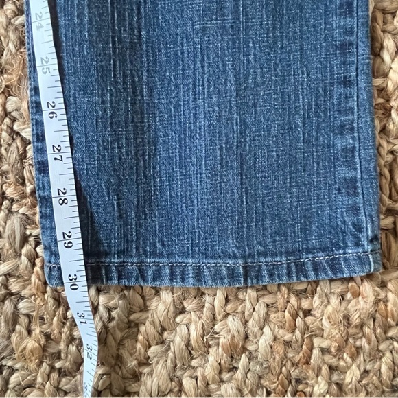 Chico’s Platinum Jeans 1 Blue Dark Wash Denim Ultimate Fit Boot Leg Stretch - Picture 9 of 13